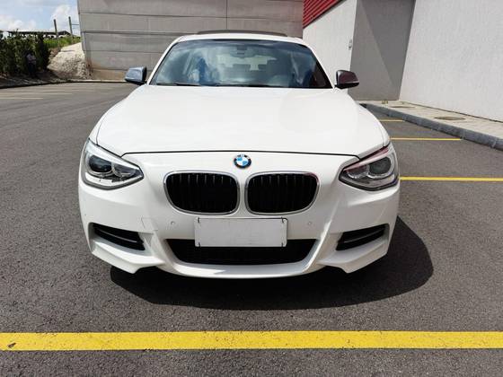 BMW M 135i 3.0 24V TURBO GASOLINA 4P AUTOMÁTICO BMW M 135i 3.0 24V TURBO GASOLINA 4P AUTOMÁTICO